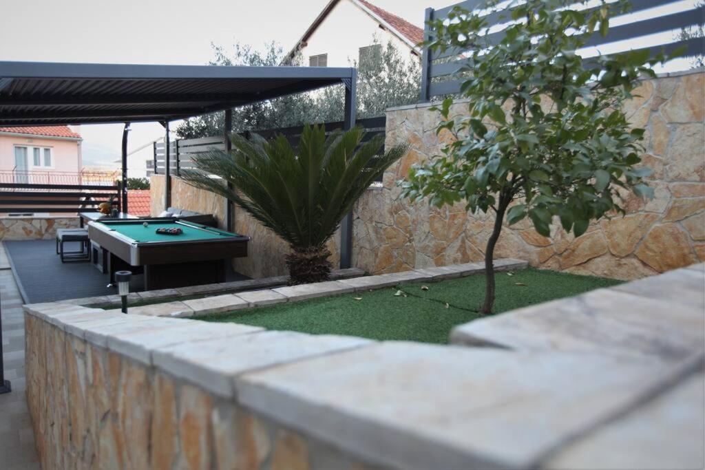 Luxury Villa Lana Apt, Seaview Terrace, Large Outdoor Space, Bbq Trogir Eksteriør bilde