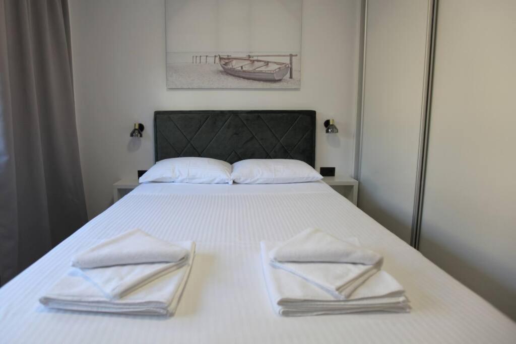 Luxury Villa Lana Apt, Seaview Terrace, Large Outdoor Space, Bbq Trogir Eksteriør bilde