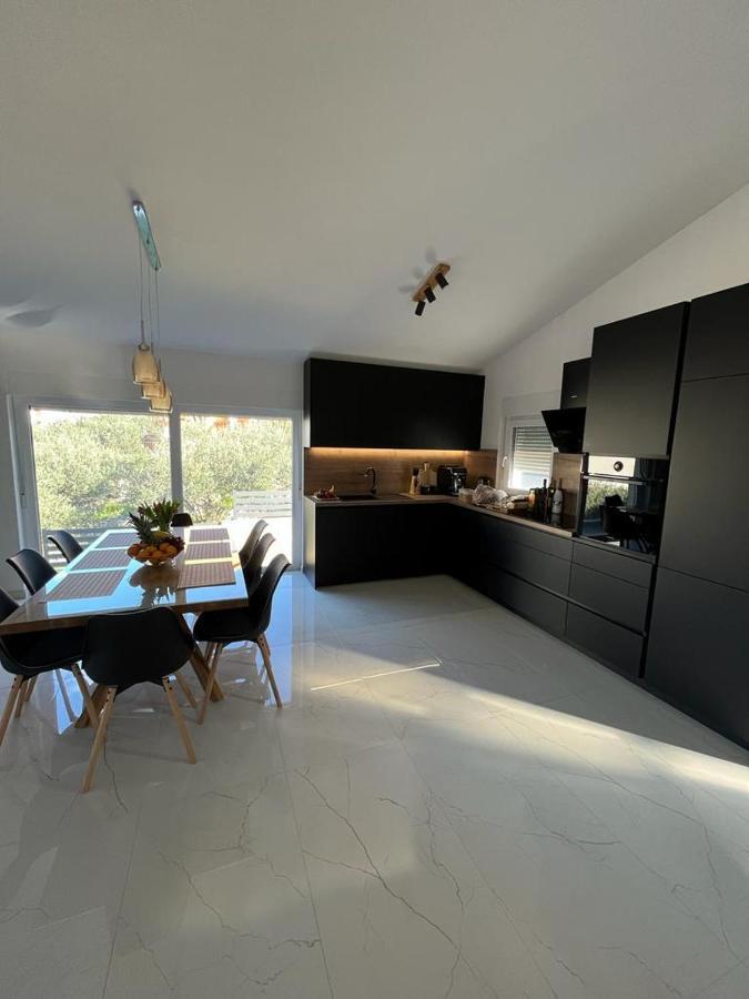 Luxury Villa Lana Apt, Seaview Terrace, Large Outdoor Space, Bbq Trogir Eksteriør bilde